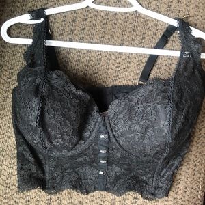 Victoria’s Secret black lace bralette